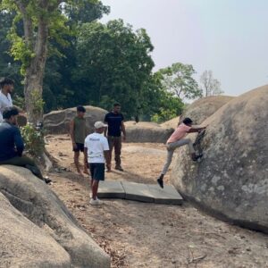 Learning Rock Climbing at Jashpur