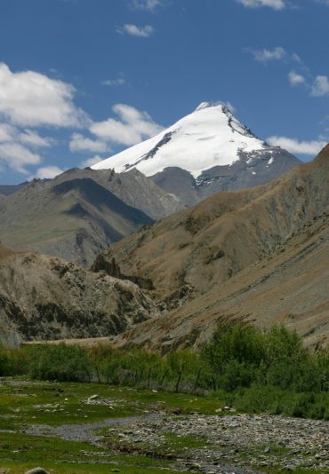 Long Thumbnail Trek & Climb Kang Yatze 2